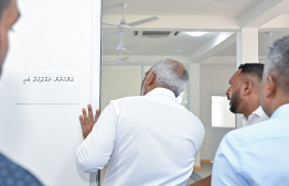 President Dr. Mohamed Muizzu observing the women's prayer section after the opening ceremony of the newly renovated Aa Sahara Mosque and attached funeral home -- Photo: President's Office