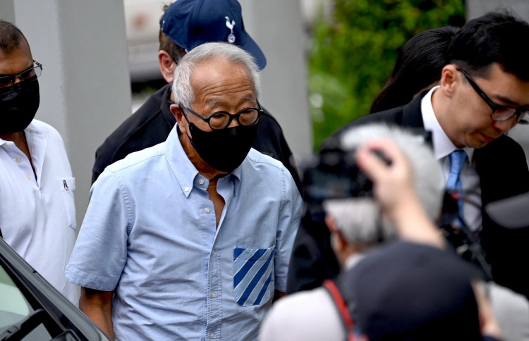 ބިލިއަނަރު އޮންގުގެ މައްޗަށް ސިންގަޕޫރުގައި ދައުވާކޮށްފި