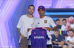 Miraash accepting his 1kfutbolclub jersey on Draft Day --