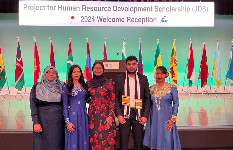 ޖަޕާނު ސަރުކާރުން ދޭ ސްކޮލާޝިޕަށް ހުޅުވާލައިފި