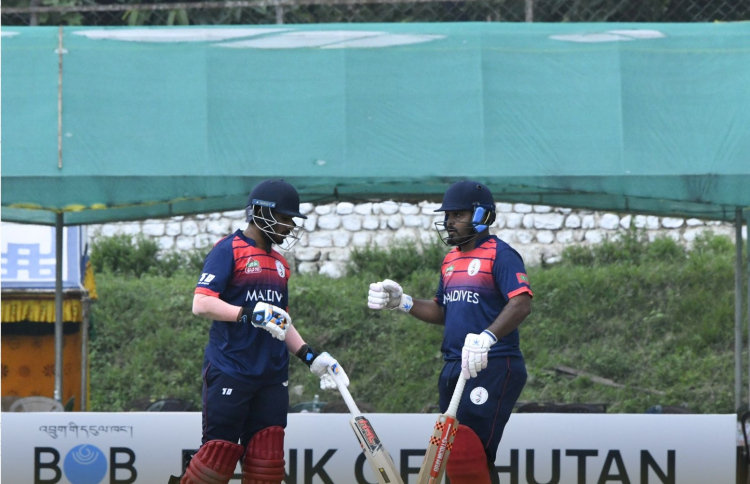 ކްރިކެޓުގެ ފުރަތަމަ މެޗުން ރާއްޖެ މޮޅުވެއްޖެ