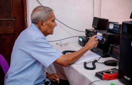 Amateur Radio setup used by Maldives Amateur Radio Society for the Jamboree on the Air -- Photo: Scout Association of Maldives