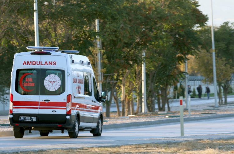 ތުރުކީގެ އަންހެން ފަނޑިޔާރަކަށް ކުރީގެ ފިރިމީހާ ހަމަލާ ދީފި