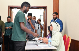 Draw ongoing among recipients of land plots from Gulhi Falhu -- Photo: Fayaz Moosa