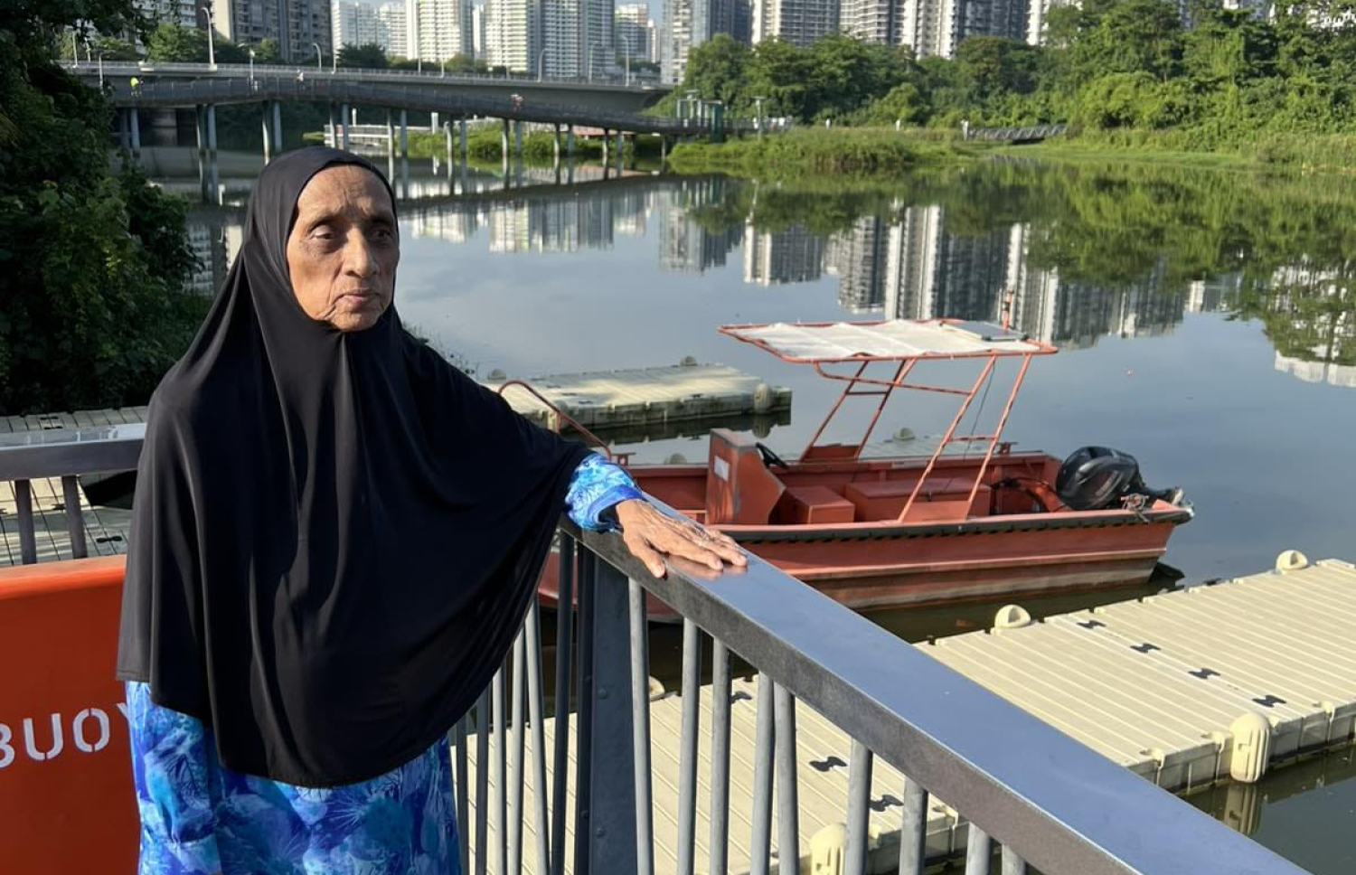 ލަތީފާ، ސިންގަޕޫރުގައި.