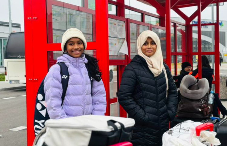 ލައިބާއާއެކު ކިޔާންވެސް ޕޮލިޝް ބެޑްމިންޓަން ޕެސްޓިވަލަށް