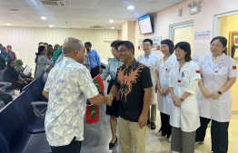 Minister of Health Abdulla Nazim Ibrahim and Ambassador of Republic of China to Maldives Wang Lixin visit Hulhumale' Hospital and meet with patients who underwent cataract surgeries at Hulhumale' Hospital during the eye camp -- Ministry of Health