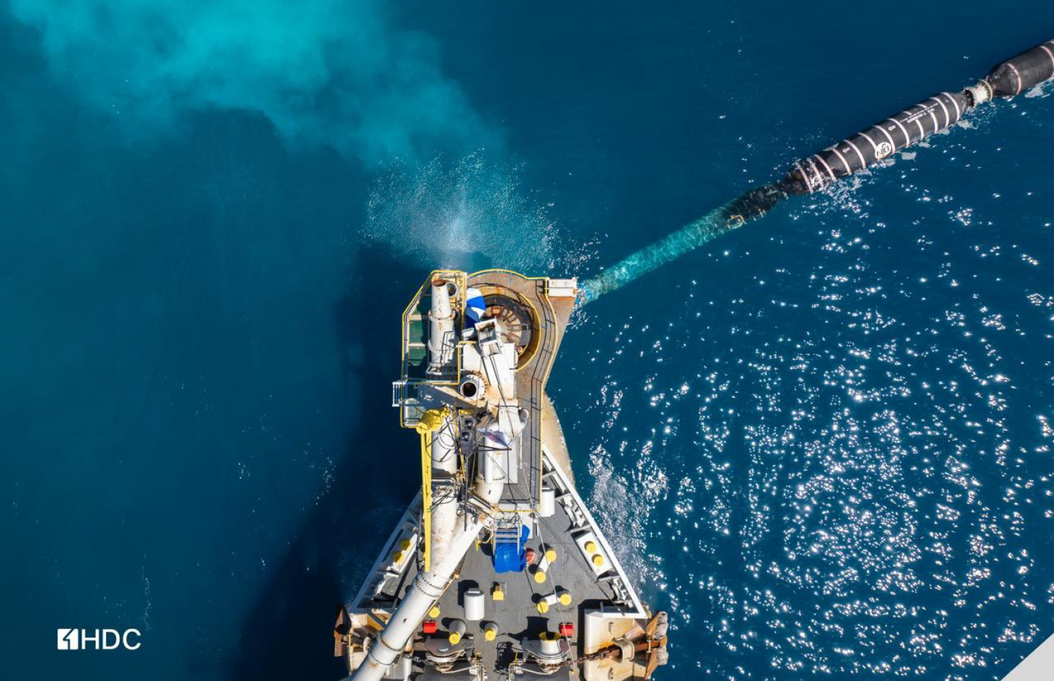 ރަސްމާލެ ހިއްކުމުގެ މަސައްކަތް ކުރަނީ..