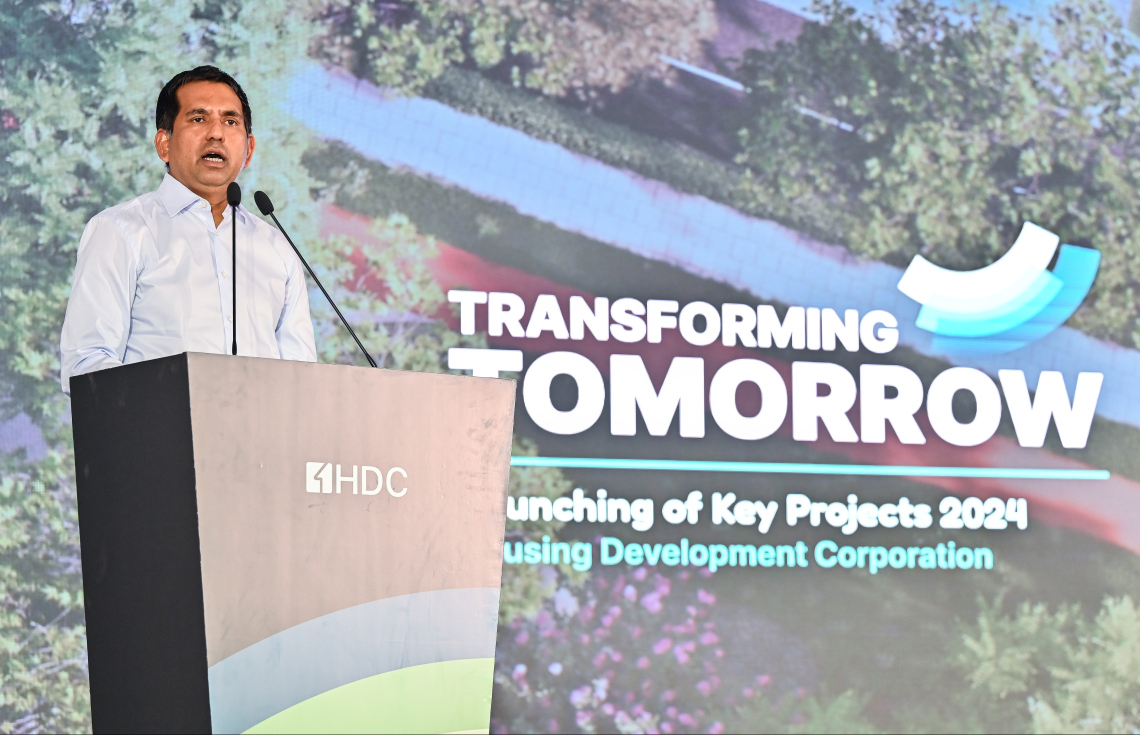 ޗްޑީސީން ކުރިއަށް އޮތް ތަނުގައި ހިންގާނެ އެންމެ މުހިއްމު ޕްރޮޖެކްޓްތައް އިފުތިތާހު ކުރުމަށް ބޭއްވި ރަސްމިއްޔާތުގައި އިކޮނަމިކް މިނިސްޓަރު މުހައްމަދު ސައީދު ވާހަކަ ދައްކަވަނީ.--- ފޮޓޯ: ފަޔާޒު މޫސާ | މިހާރު