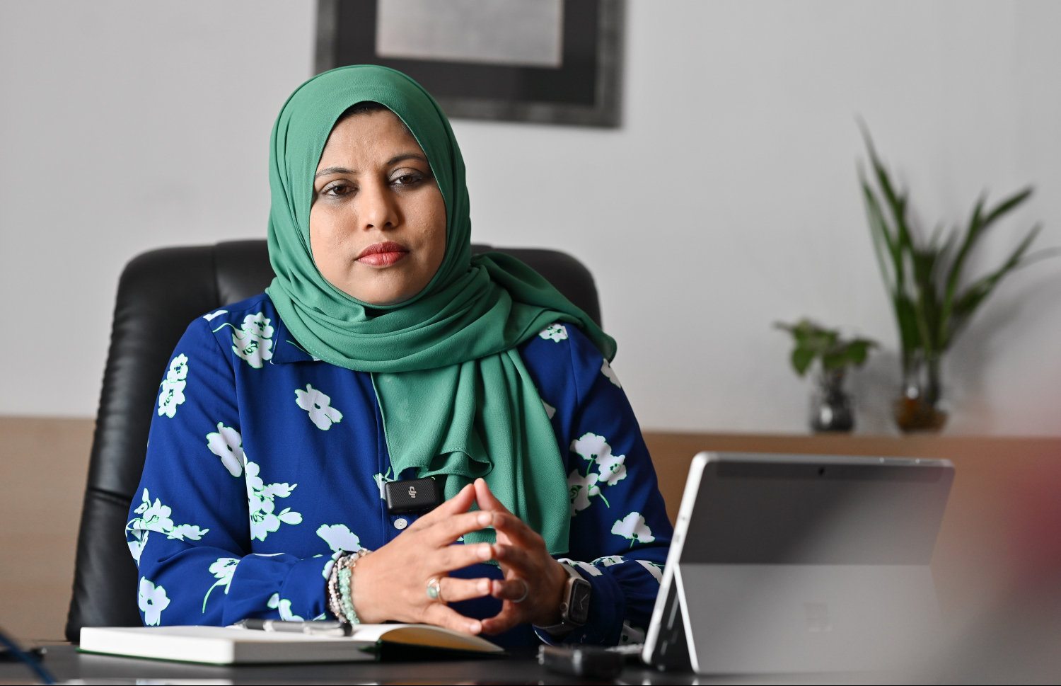 އެންސްޕާގެ ސީއީއޯ، މިދިޔަ ބުރާސްފަތި ދުވަހު "މިހާރު"އަށް އިންޓަވިއު ދެއްވަނީ.-- ފޮޓޯ: ނިޝާން އަލީ/ މިހާރު