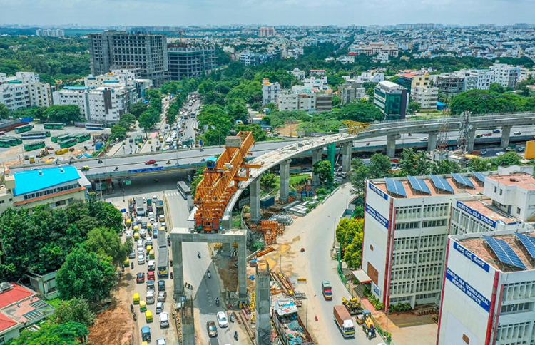 އިންޑިއާގައި ދިވެއްސަކު މަރުވެފައި އޮއްވައި ފެނިއްޖެ