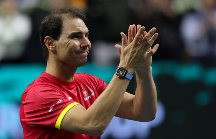 ނަޑާލް ރިޓަޔާކޮށްފި؛ އާއިލާގެ އުއްމީދު ހާސިލުކޮށްދެވުނު