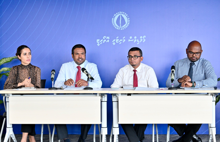 ޑޮލަރު މާރުކުރުމަށް އެއްވެސް ލުޔެއް ނުދެން: ގަވަރުނަރު