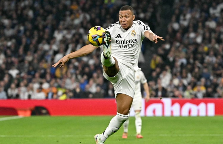 އެމްބާޕޭ ރައްދު ދިނީ "ވަރަށް ނުރައްކާ"ކޮށް