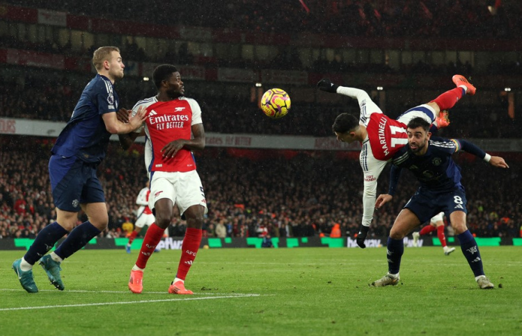 އަމޯރިމްގެ ފުރަތަމަ ބަލި، ސިޓީއަށް ހަމަނޭވާއެއް