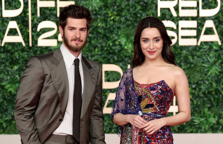 އެންޑްރޫ އާއި ޝްރައްދާގެ ބައްދަލުވުމަށް ލޯބި