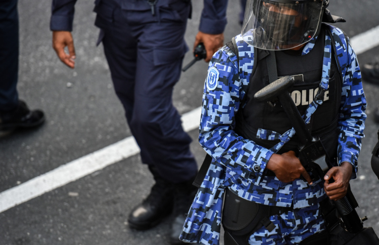 ކޯޓުގައި ބުނީ ޖީބަށް ވަޅި ލެވުނީ ހަނދާން ނެތިގެންނޭ