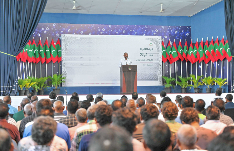 ވޭޕް މަނާކުރީ ރައްޔިތުން އެކަމަށް އެދޭތީ: ރައީސް
