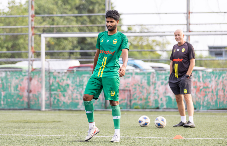 ސީޒަން ފަށާއިރެއް ނޭގޭތީ މާޒިޔާ ޕްރެކްޓިސް ހުއްޓާލައިފި