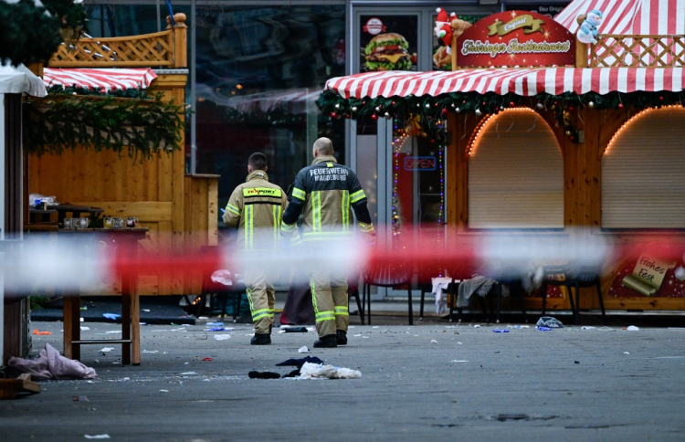 ޖަރުމަނުގެ ހަމަލާދިނީ މުރުތައްދުވެ ހިމާޔަތް ހޯދި މީހެއް