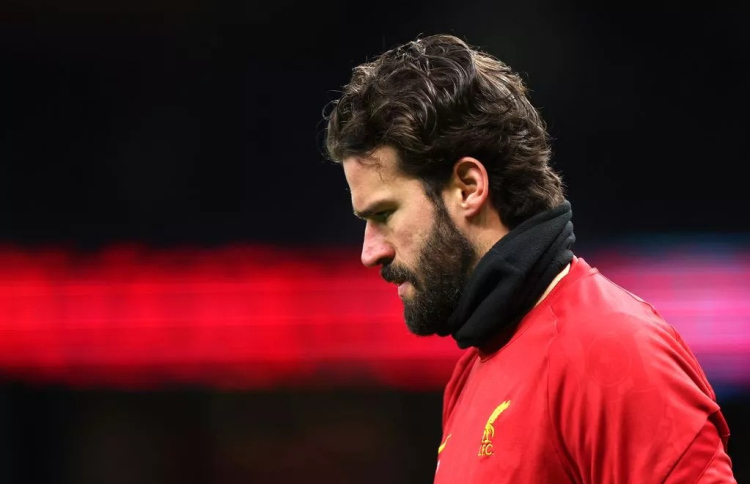 ކްލޮޕާއި ސްލޮޓް އެއްގޮތެއްނޫން، މީ ތަފާތު ދެ ޓީމެއް