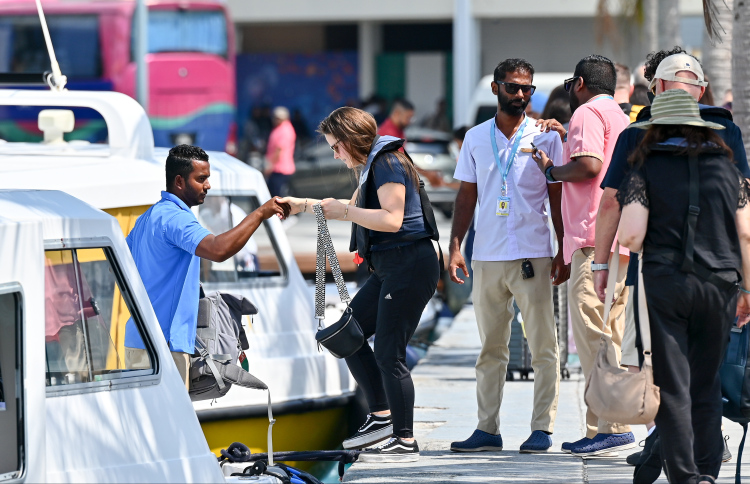 ޓޫރިސްޓުން އިތުރުވިޔަސް ޓާގެޓް ހާސިލް ނުވެދާނެ