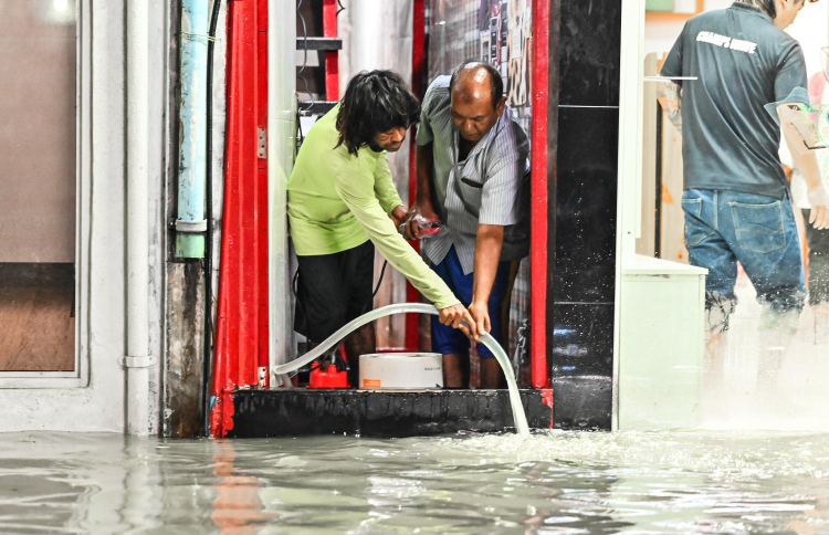 މާލޭން 21 ގަޑިއިރުތެރޭ 30،569 ޓަނު ފެން ހިންދި