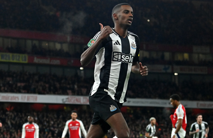 އާސެނަލް ބަލިކޮށް ނިއުކާސަލް ފައިނަލާ ގާތަށް