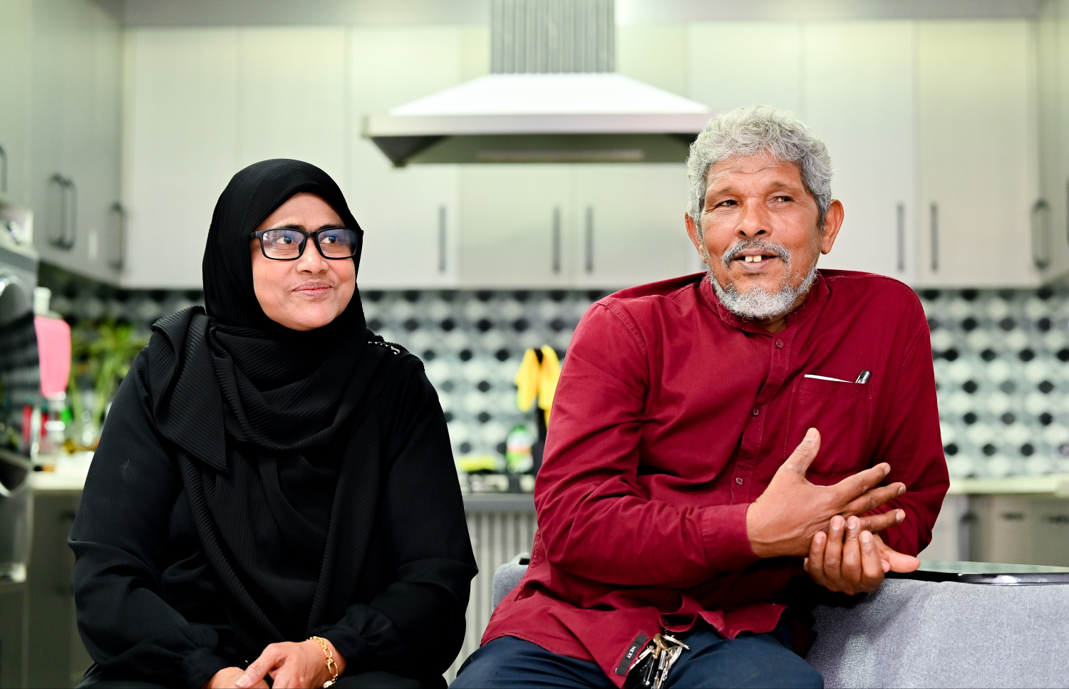 ފިރޯށި ލޮނުމިރުހުން އާއިލާގެ ދިރިއުޅުން ބަދަލުވުން