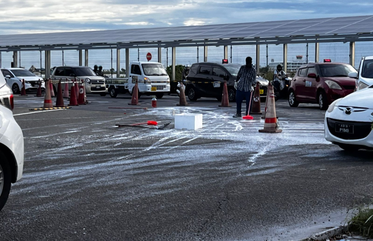 އަނެއްކާވެސް ޕިކަޕަކުން ކުލަ ފާޓާތަކެއް ވެއްޓިއްޖެ