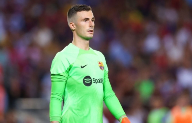 ބާސާގެ ކީޕަރު ގަޑިޖެހުމުން ބެންޗަށް ބަދަލުކޮށްފި