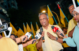 Malé's Mayor Adam Azim speaking at the rally organised by the party to voice out against the government last night -- Photo: Nishan Ali | Mihaaru