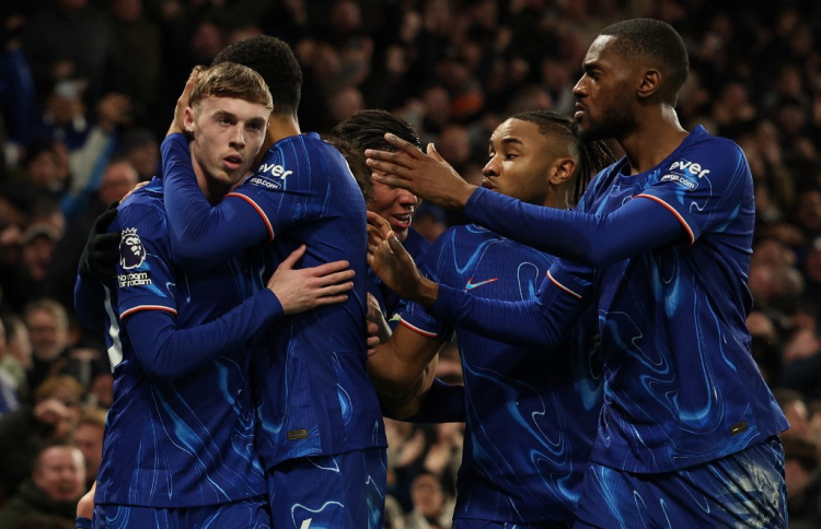 ޕޮޓާއަށް ފެންވަރު ދައްކާލައި ޗެލްސީ އަލުން ހަތަރަކަށް