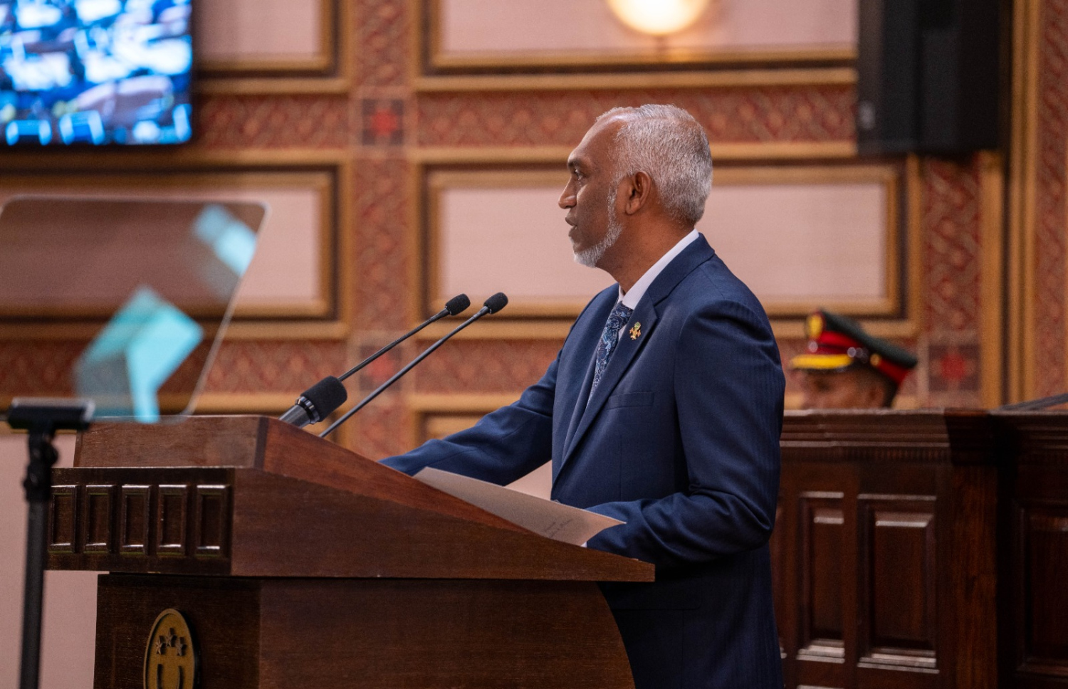 ރައްޔިތުންގެ މަޖިލީހުގެ މި އަހަރުގެ ޖަލްސާތައް ފެށުމަށް ބާއްވާ ފުރަތަމަ ޖަލްސާގައި ރައީސް ޑރ. މުހައްމަދު މުއިއްޒު ރިޔާސީ ބަޔާން އިއްވަވަނީ.