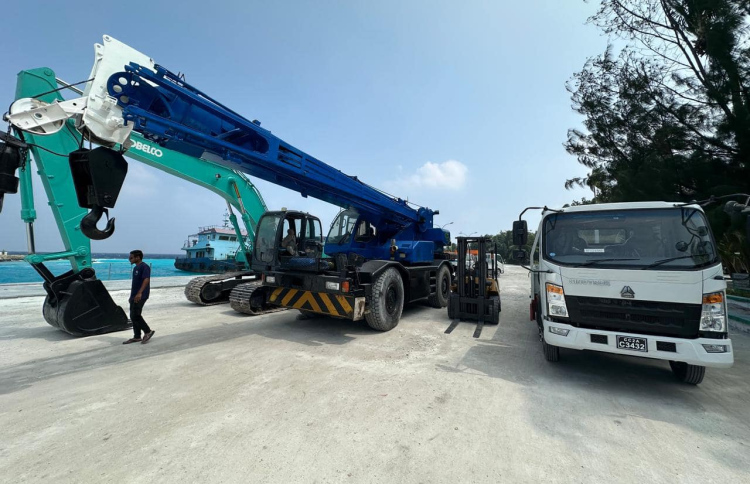 ތޮއްޑޫ ކައުންސިލުން ޓީއެލްއޭސީއަށް ވެހިކަލް ހަދިޔާކޮށްފި