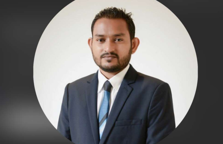 "ޓްރައިބިއުނަލަށް ދިއުމުގެ ކުރިން މަގާމު އުވާލި"