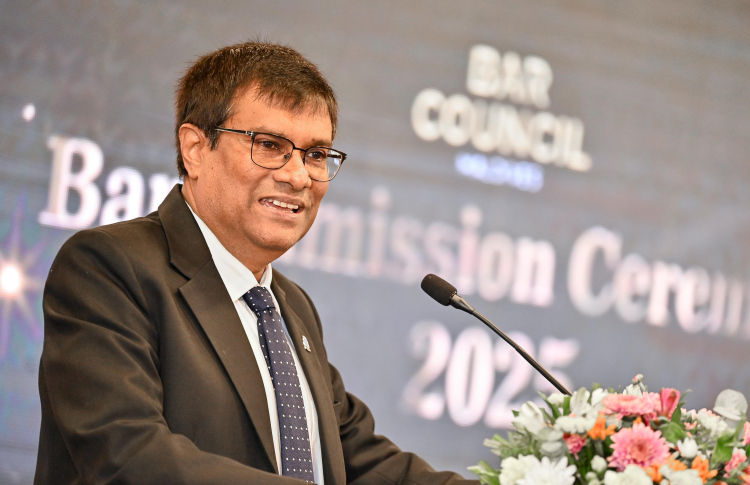 އުއްތަމަ ފަނޑިޔާރު ރިޓަޔާ ކުރައްވާ ކަމުގެ އިޝާރާތެއް