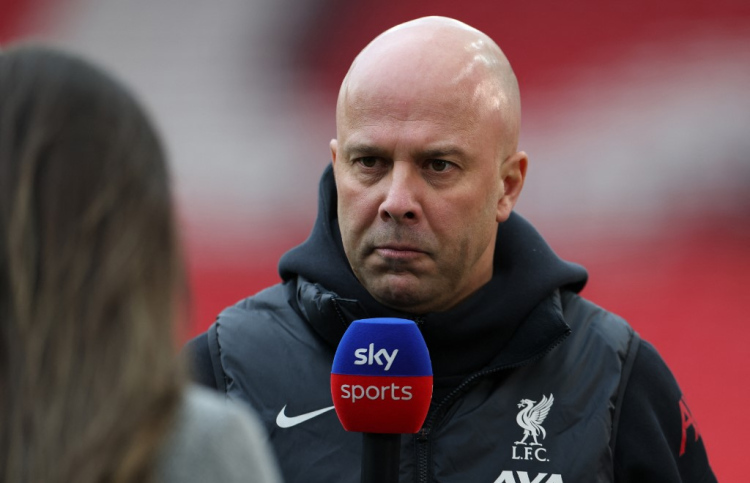 ލިވަޕޫލުގެ ފޭނުން ކިޔާ ލަވަ ސްލޮޓަށް ގަބޫލެއް ނުކުރެވޭ