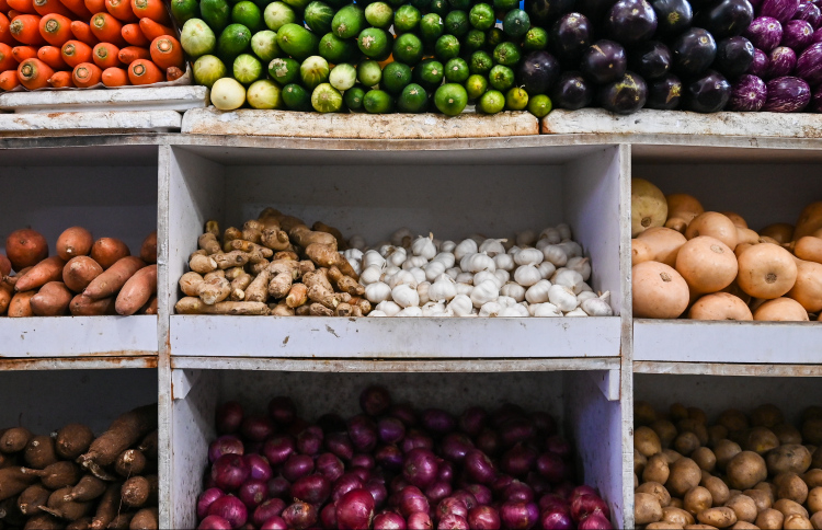 އެސްޓީއޯއިން ލޮނުމެދު ކިލޯއެއް 45ރ. އަށް