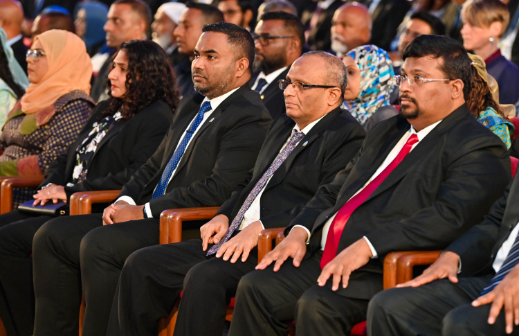 އަޒްމިރާލްދާ އާއި މަހާޒު ޖޭއެސްސީ އަށް ހާޒިރު ކުރަނީ