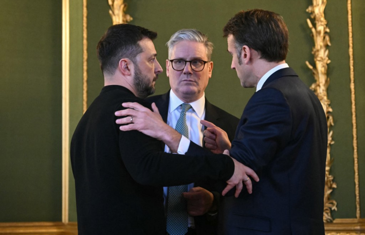 ޔުކްރެއިން ހަނގުރާމަ މެދުކަނޑާލަން ހުށަހަޅައިފި