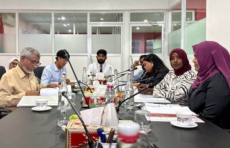 މީޑިއާ ކައުންސިލް މެމްބަރުކަމަށް ހުޅުވާލައިފި