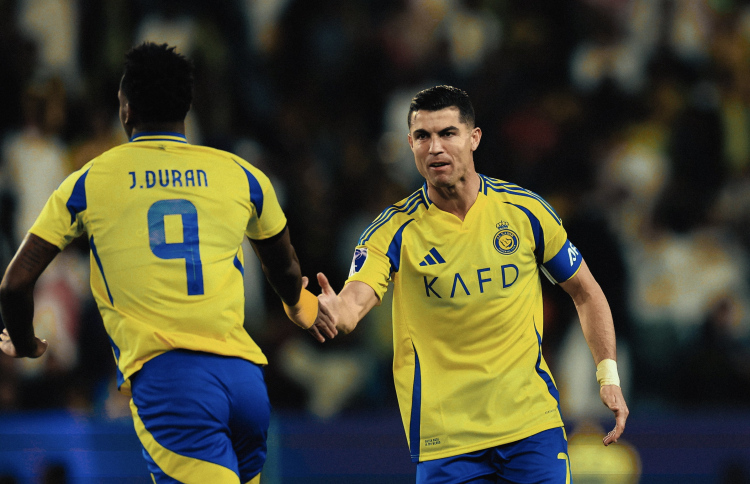 ރޮނާލްޑޯ އާއެކު ތަފާތު ދައްކައި ނަސްރު ކުއާޓާ އަށް