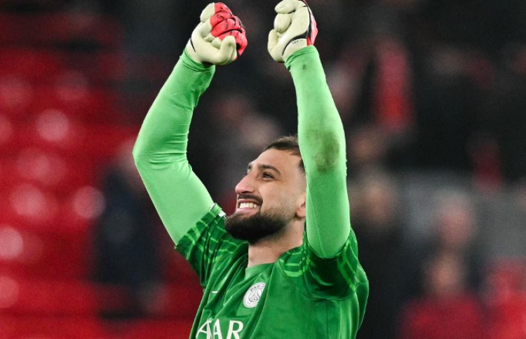 ޕީއެސްޖީން ލީގު ބުރުގެ އެއްވަނަ ލިވަޕޫލް ކަޓުވާލައިފި