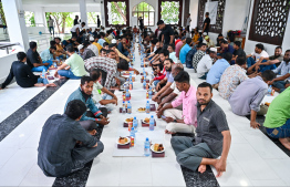 ޖަމާއަތުގައި ރޯދަވީއްލުމުގެ ފައިދާ ވަރަށް ބޮޑު