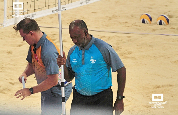 ބީޗް ވޮލީ ފިލިޕީންސް ޓްއާގެ އިސް ޑެލިގޭޓަކަށް ހުސައިން