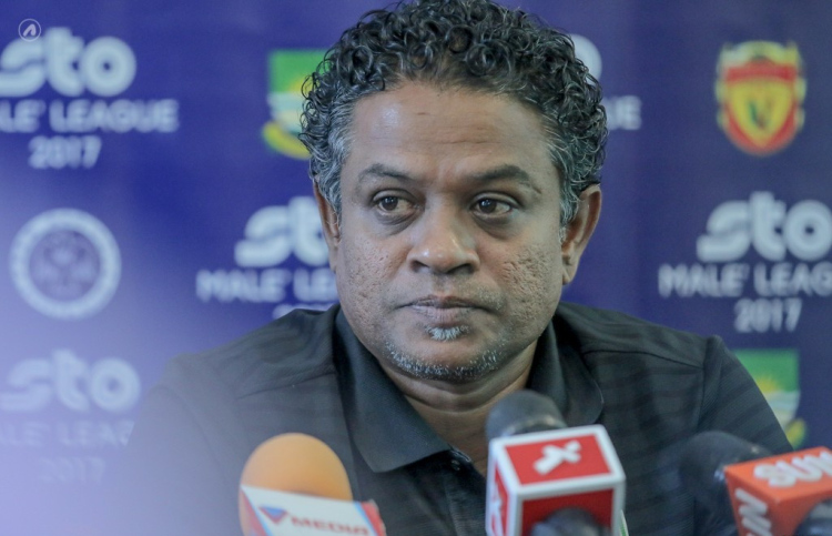 ސާންތި އަބަދުވެސް ވިސްނީ ފުޓްބޯޅައިގެ އަންނަ ޖީލާ މެދު