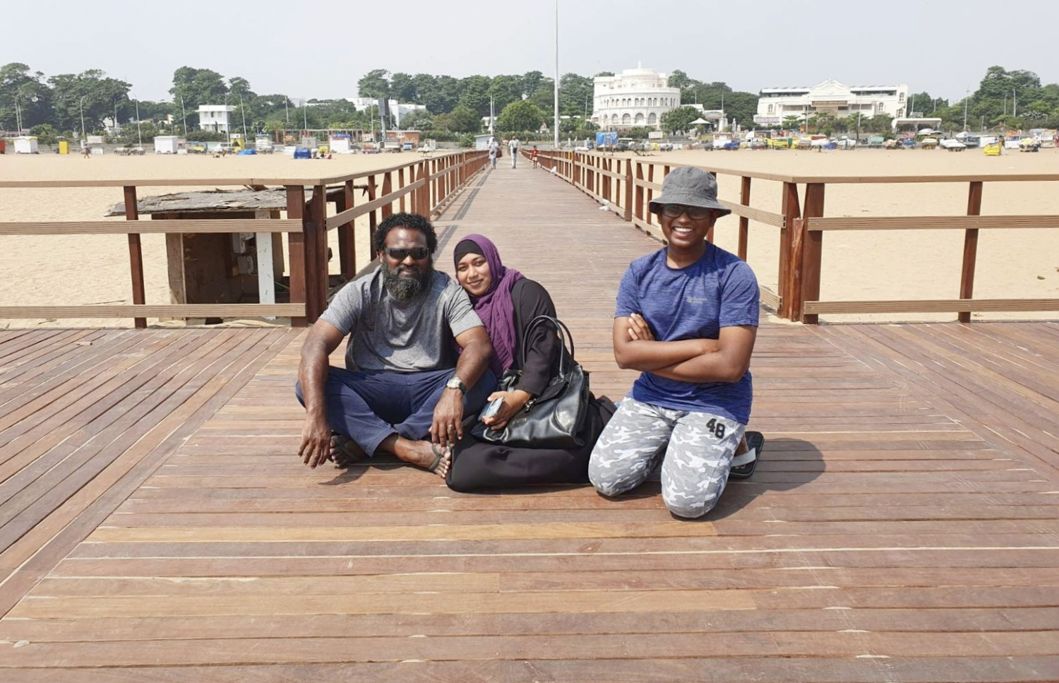 ނަޝްއާ ޝުޖާ އަދި އައުބު.