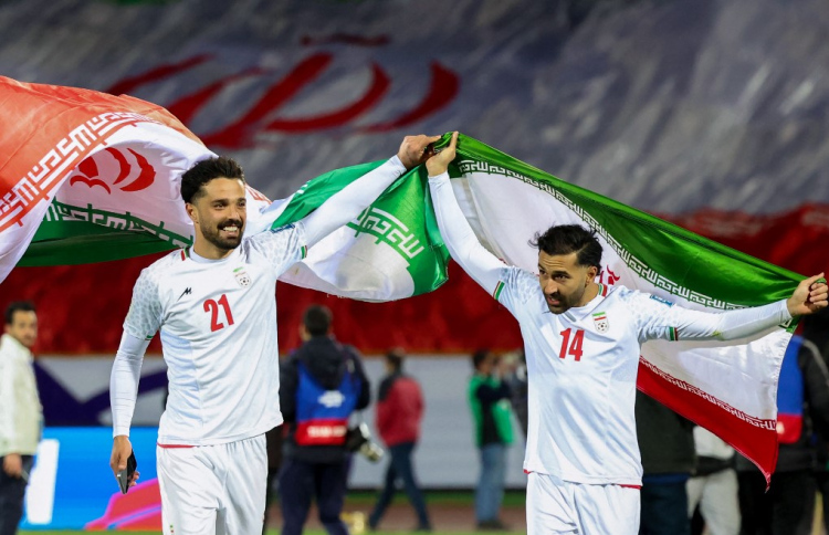 ވިދިވިދިގެން ހަތަރު ވޯލްޑް ކަޕަށް އިރާން ކޮލިފައިވެއްޖެ