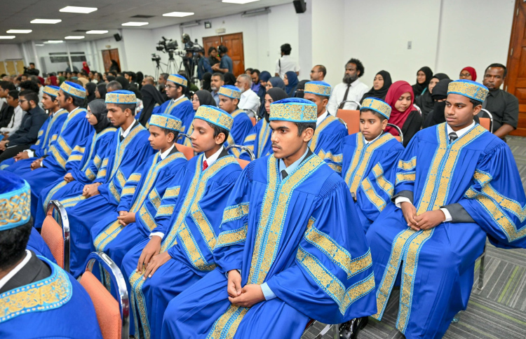 ހާފިޒުންނަށް ތާރީހީ ރެއެއް، 24 ފަރާތެއް ހާފިޒުންނަށް